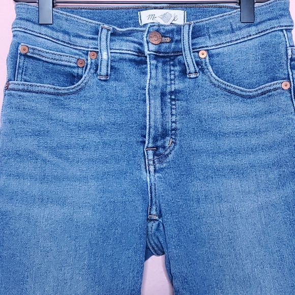 Madewell Cali Demi-Boot Jeans in Bodney Wash - Picture 5 of 14